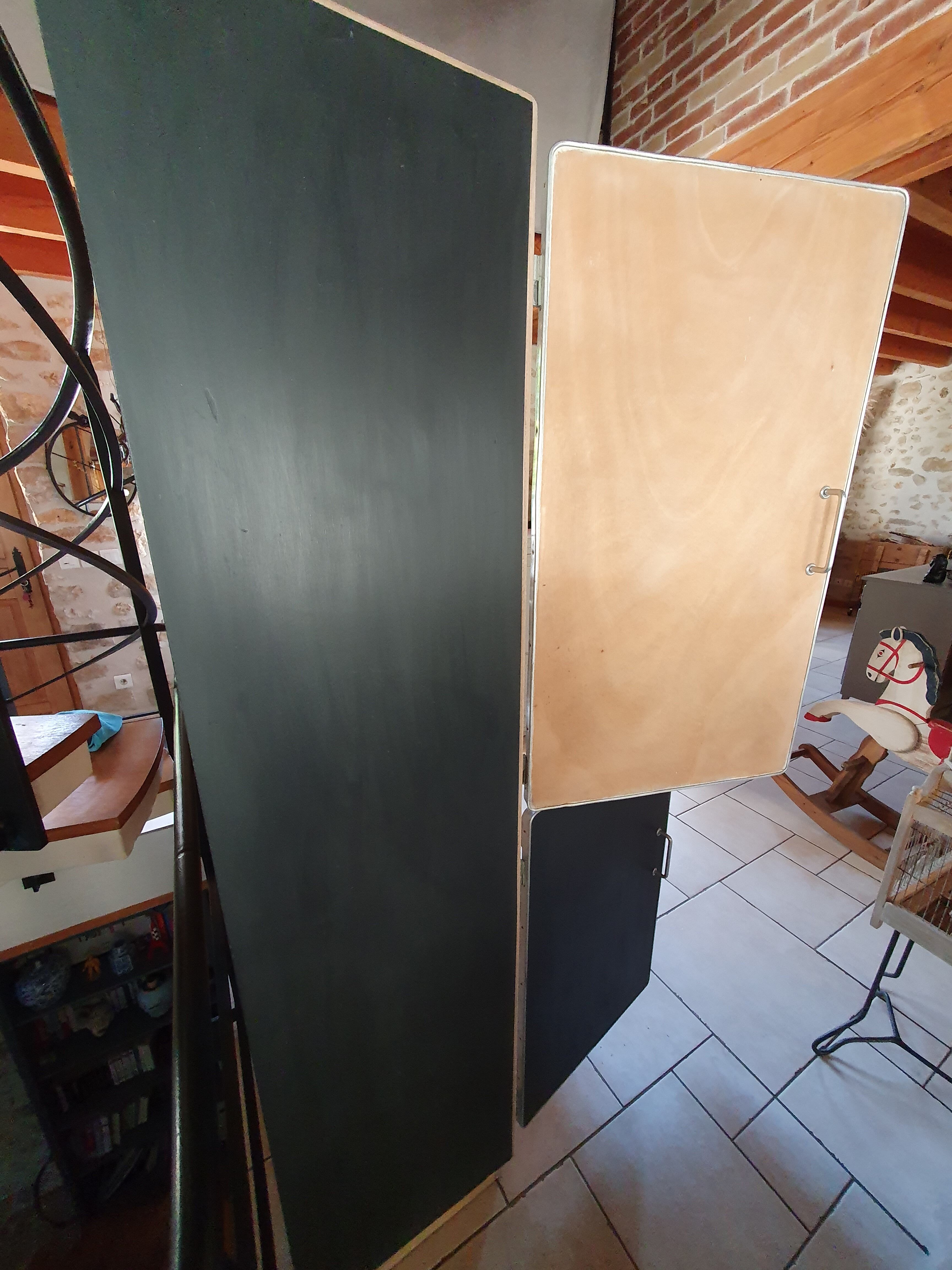 Armoire de cuisine vintage