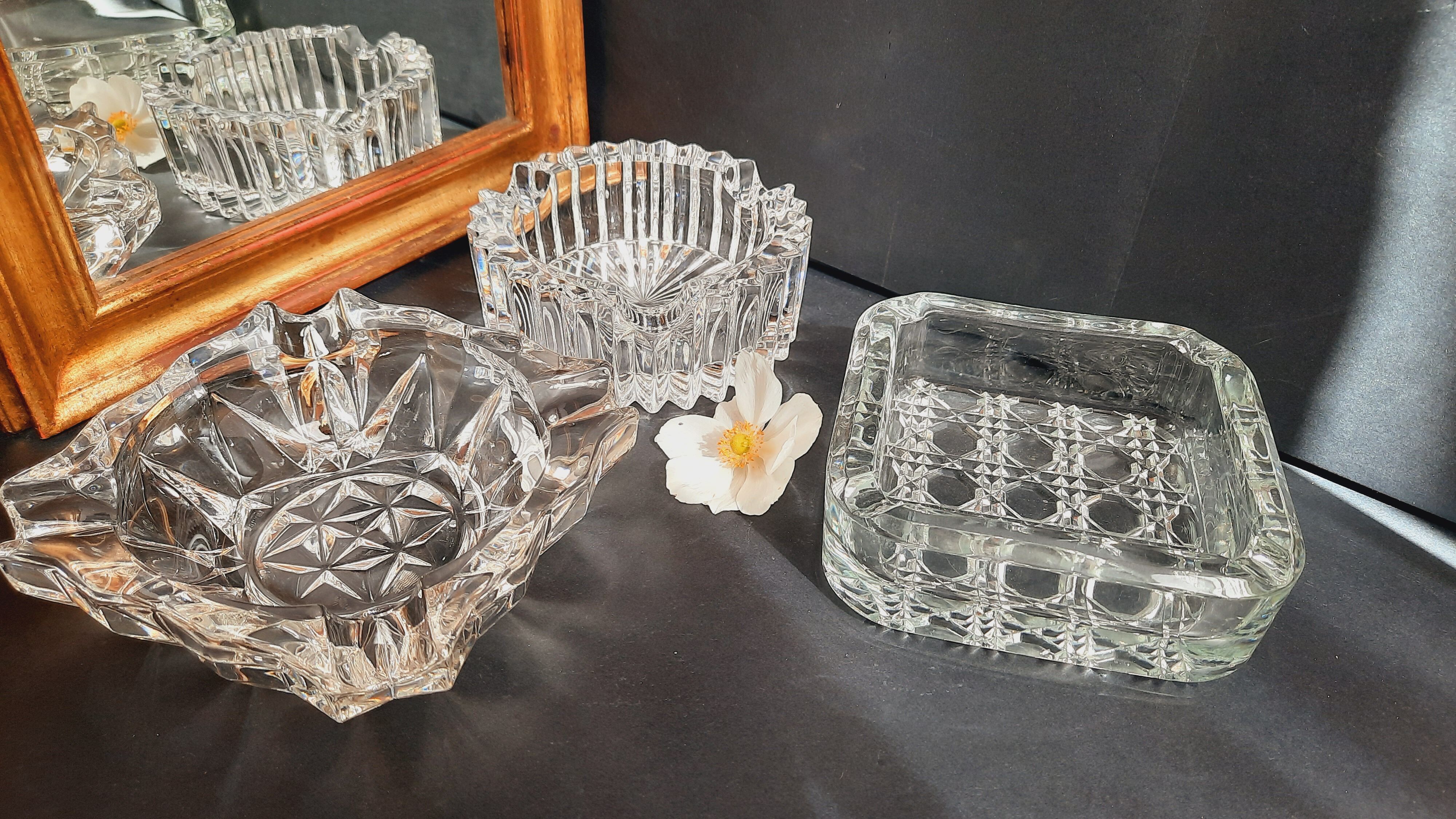 Lot 3 vide-poches verre ciselé