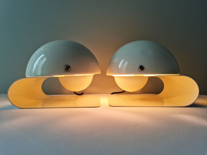 Pair of "Bugia" lamps by Giuseppe Cormio edited by Guzzini