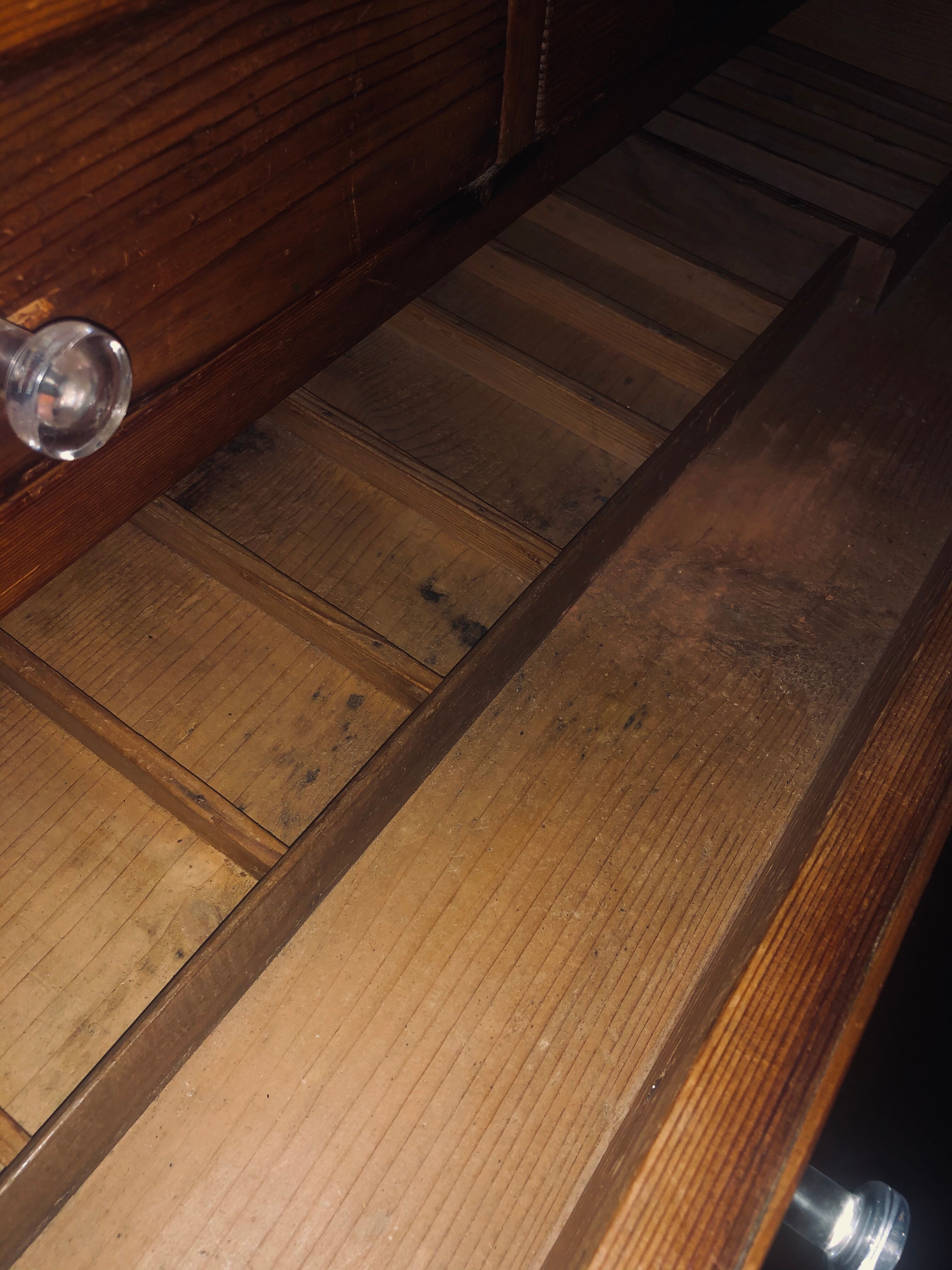 Furniture from craft to drawers