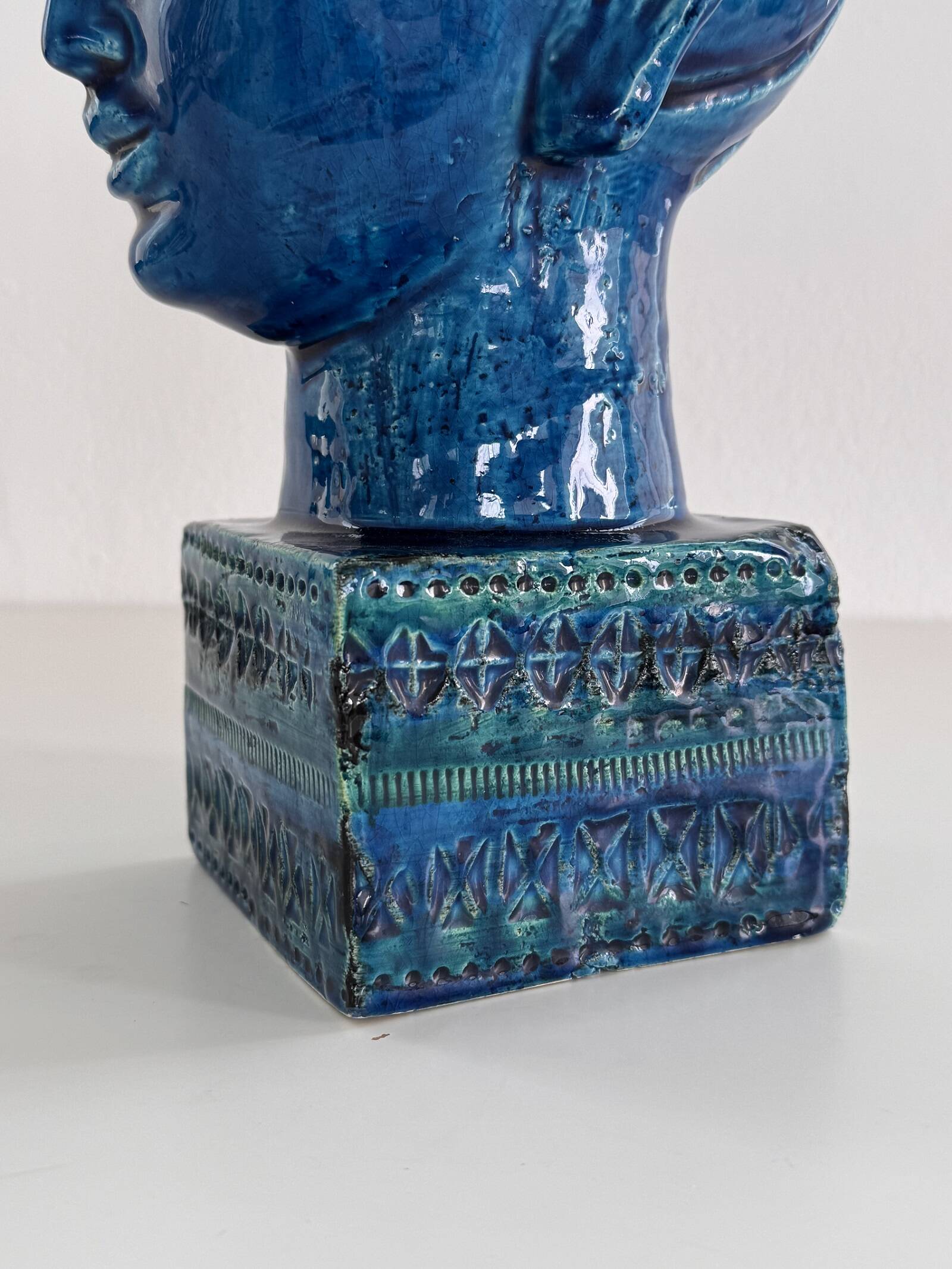 Aldo Londi for Bitossi Kwan Yin Buddha Rimini Blu, Italy, 1970s