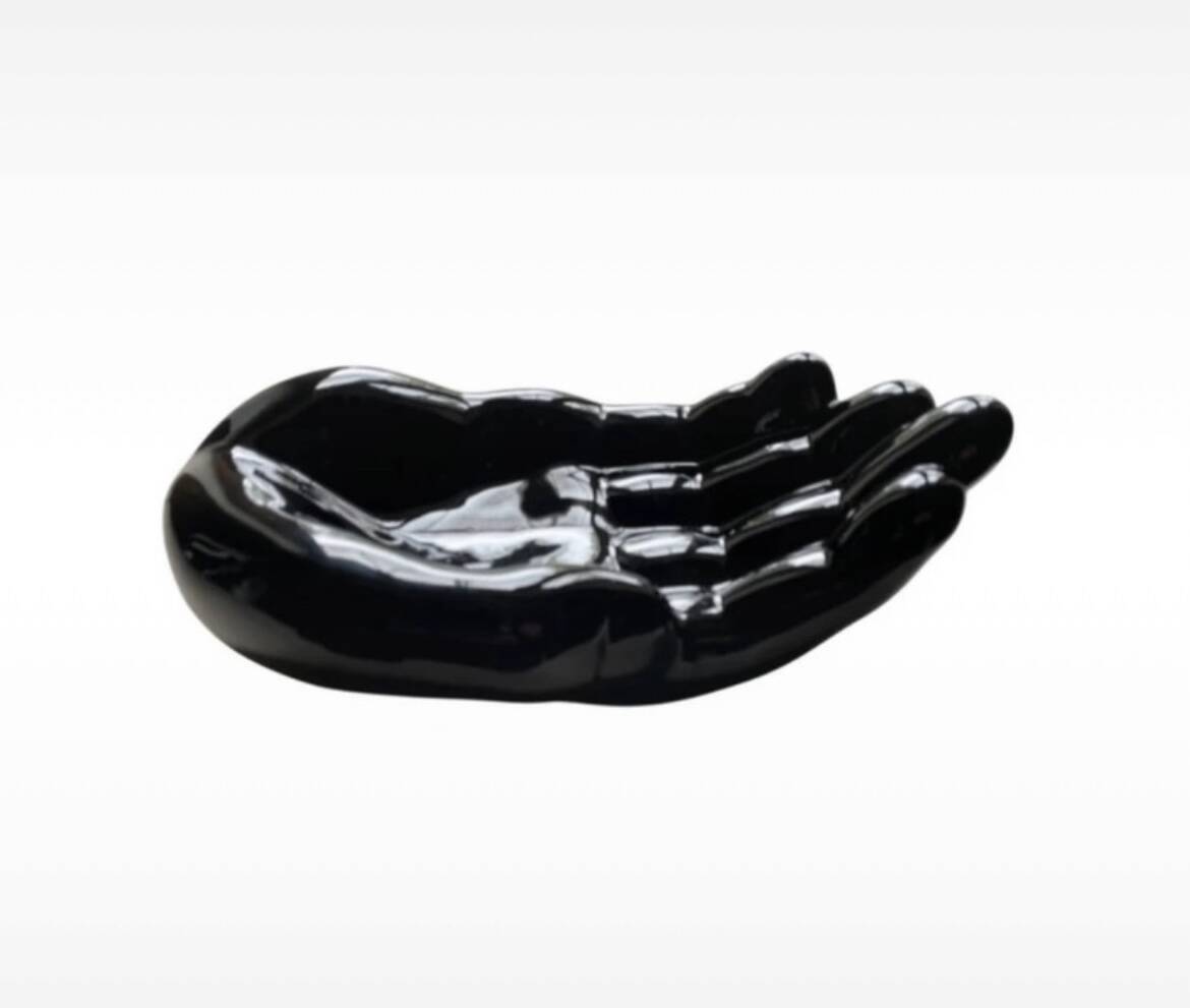 Black ceramic pocket tray