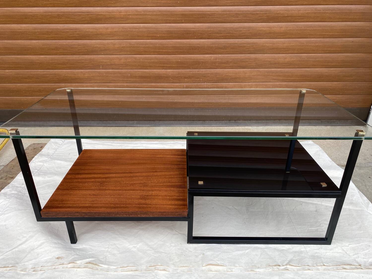 Meubles HD coffee table