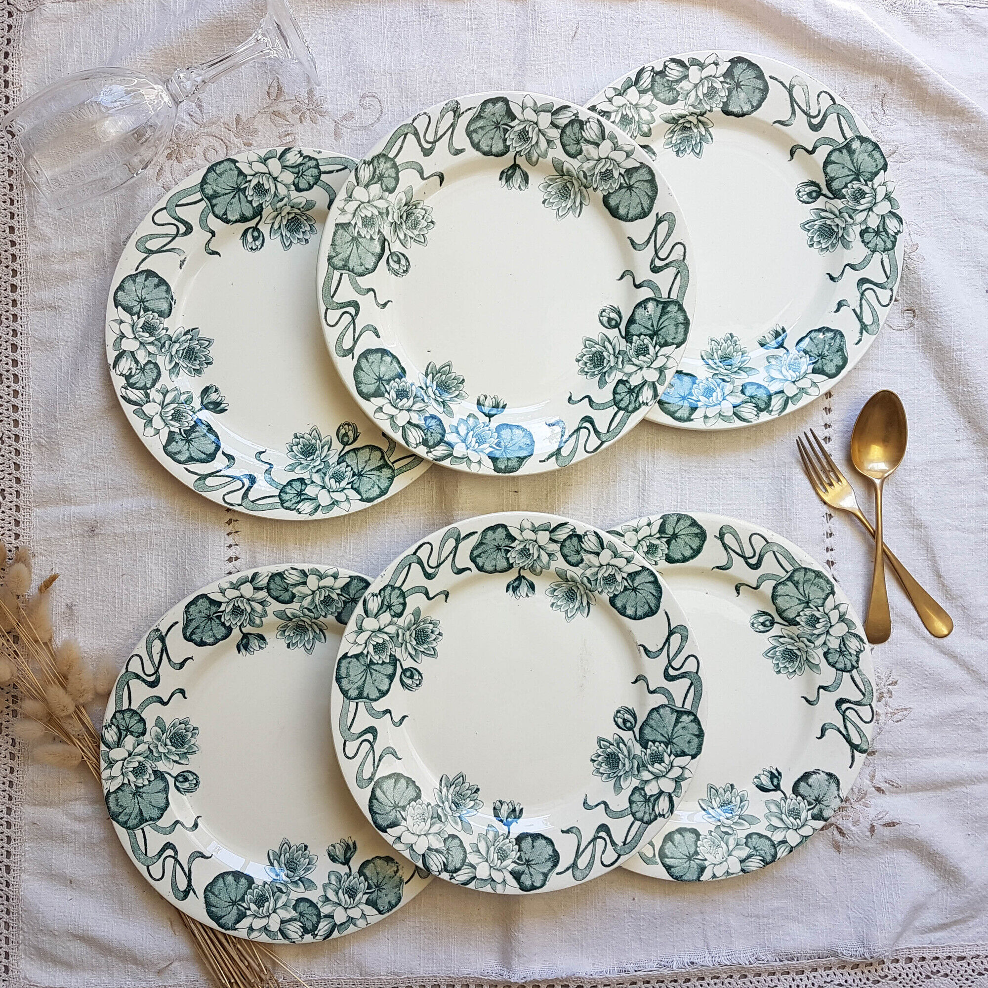 Lot de 6 assiettes plates Terre de Fer "Nénuphar" R&A Salins