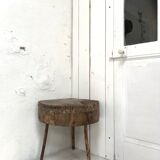 Billot primitif en bois brut