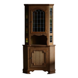 Mid-century Danish corner cabinet in oak with leaded glass, 1940s.