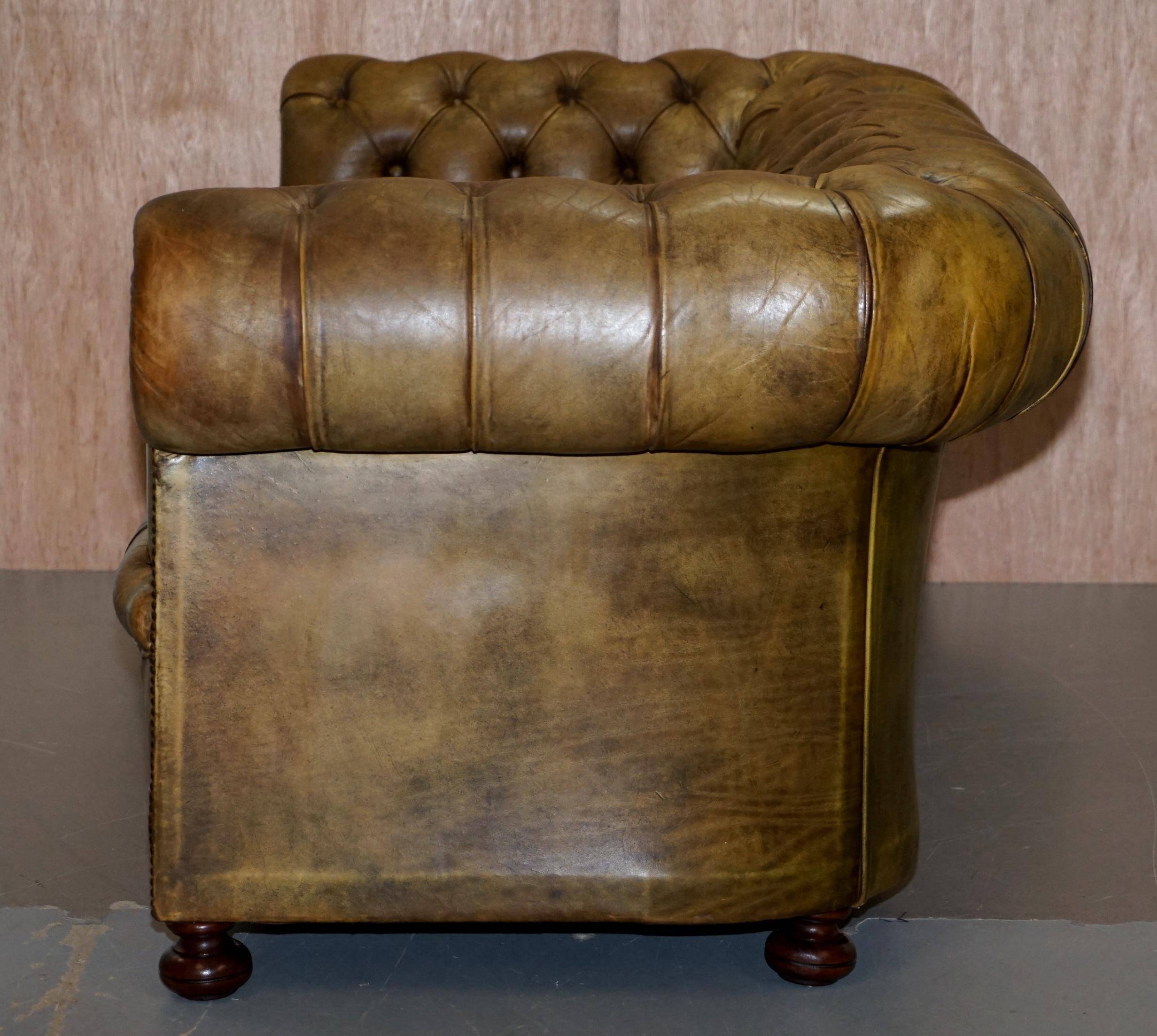 Canapé Chesterfield en cuir teint à la main, victorien rempli de crin de cheval
