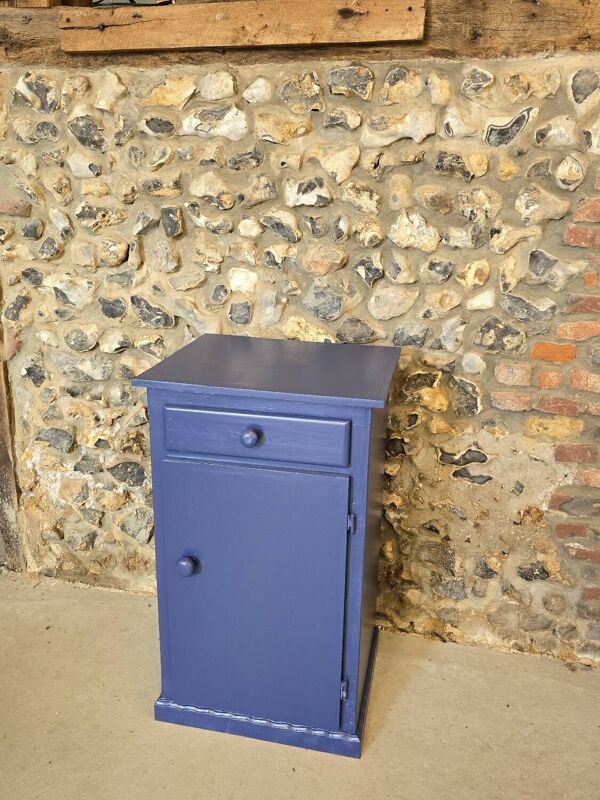 Petit buffet une porte un tiroir Mado repeint