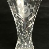 Crystal vase chiseled flower with frosted petals