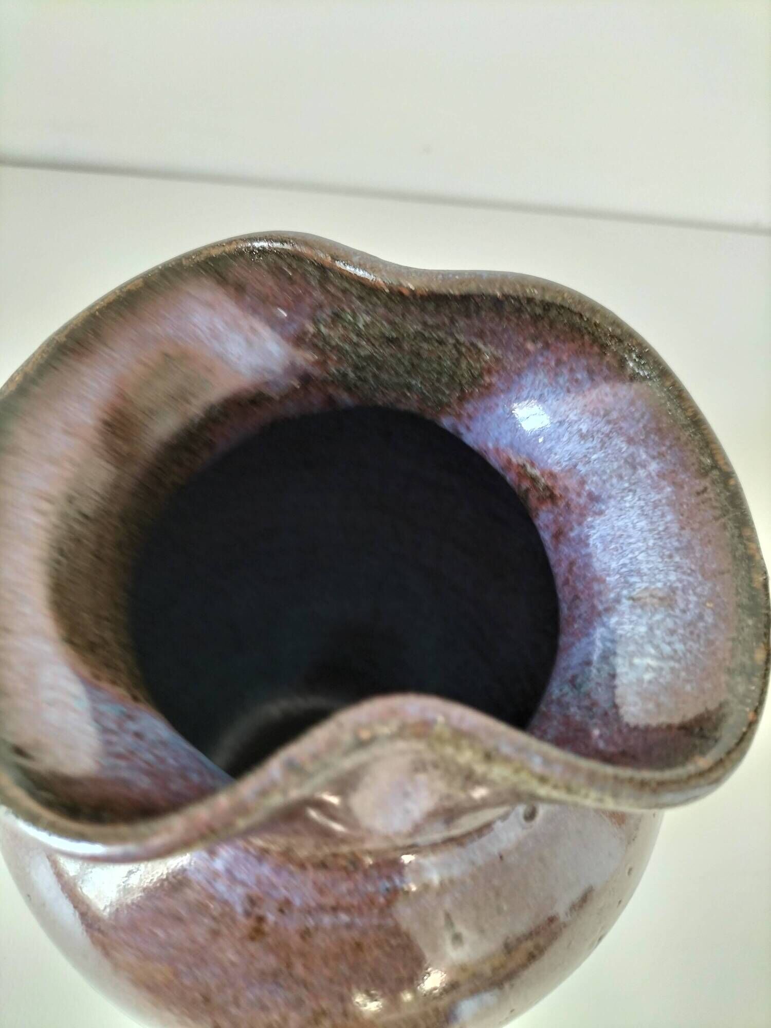 Stoneware vase – Signed JB