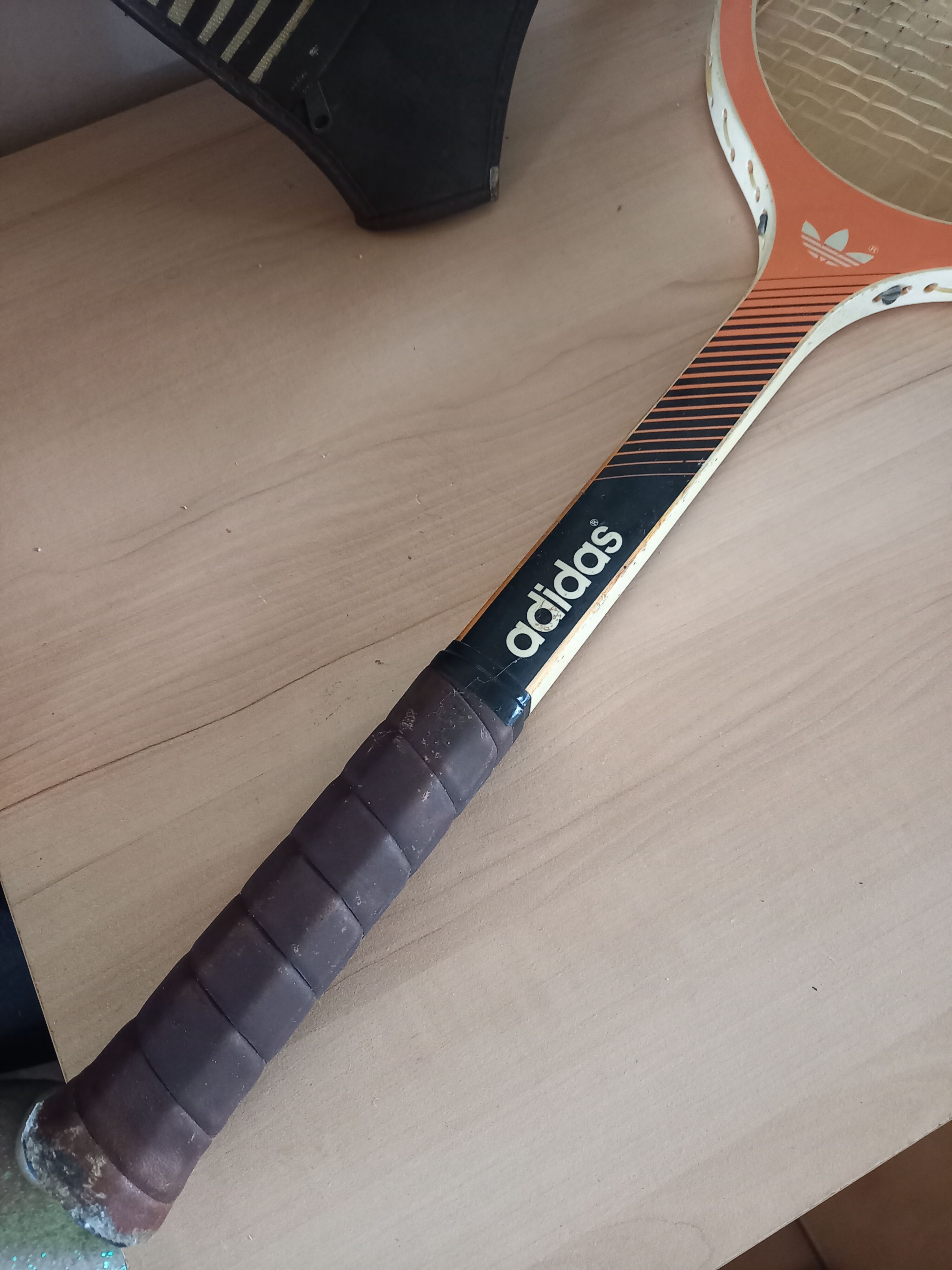 Old tennis racket Adidas Lady vintage 1980