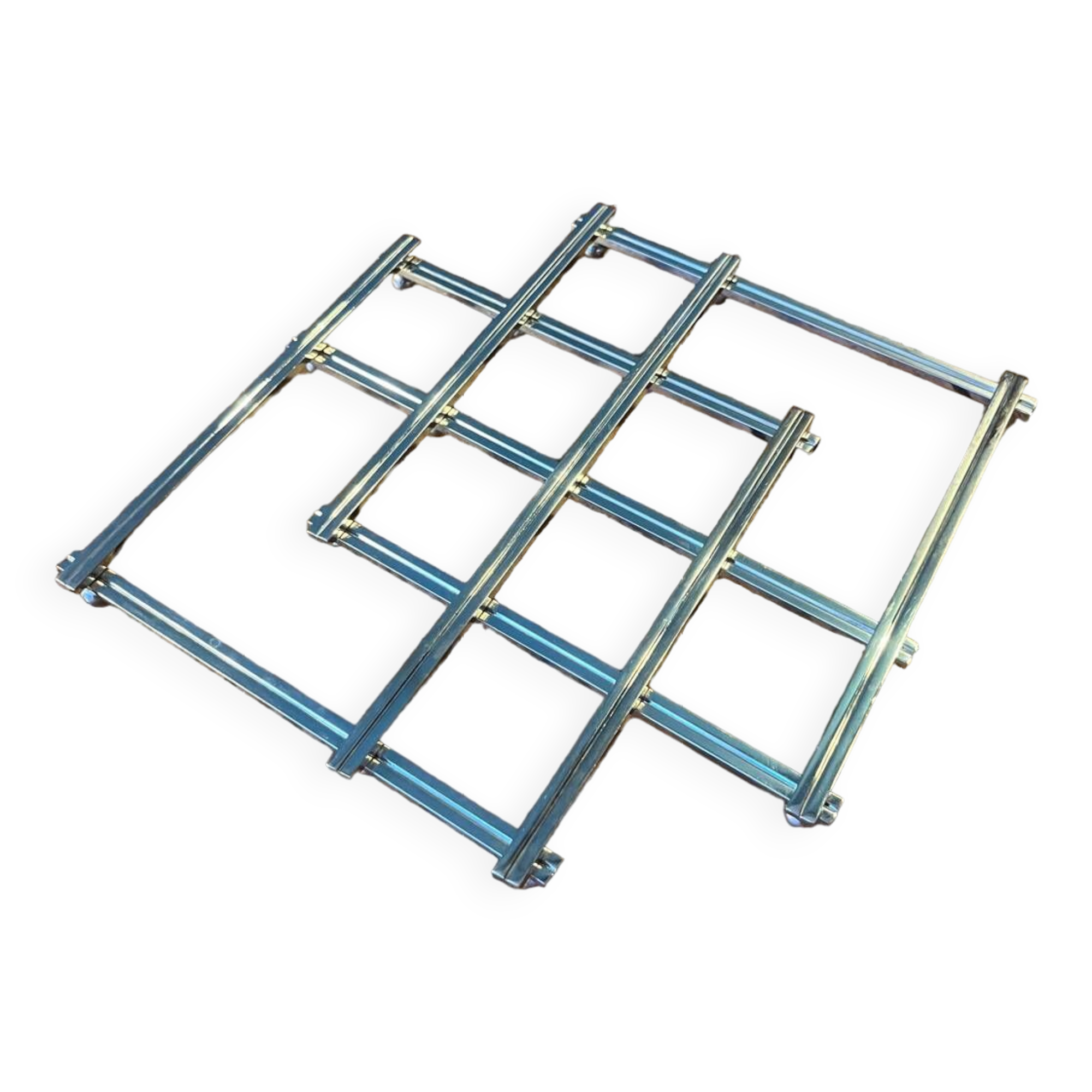 Expandable trivet