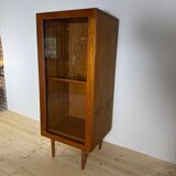 Meuble en teck avec porte en verre, Danemark 1960