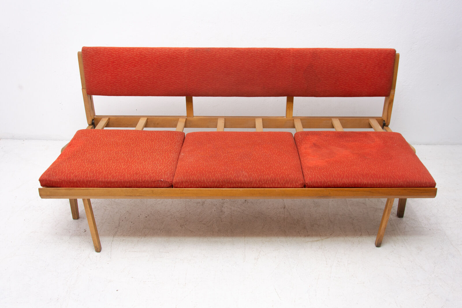 Canapé-banc pliant du milieu du siècle années 1960 Tchécoslovaquie