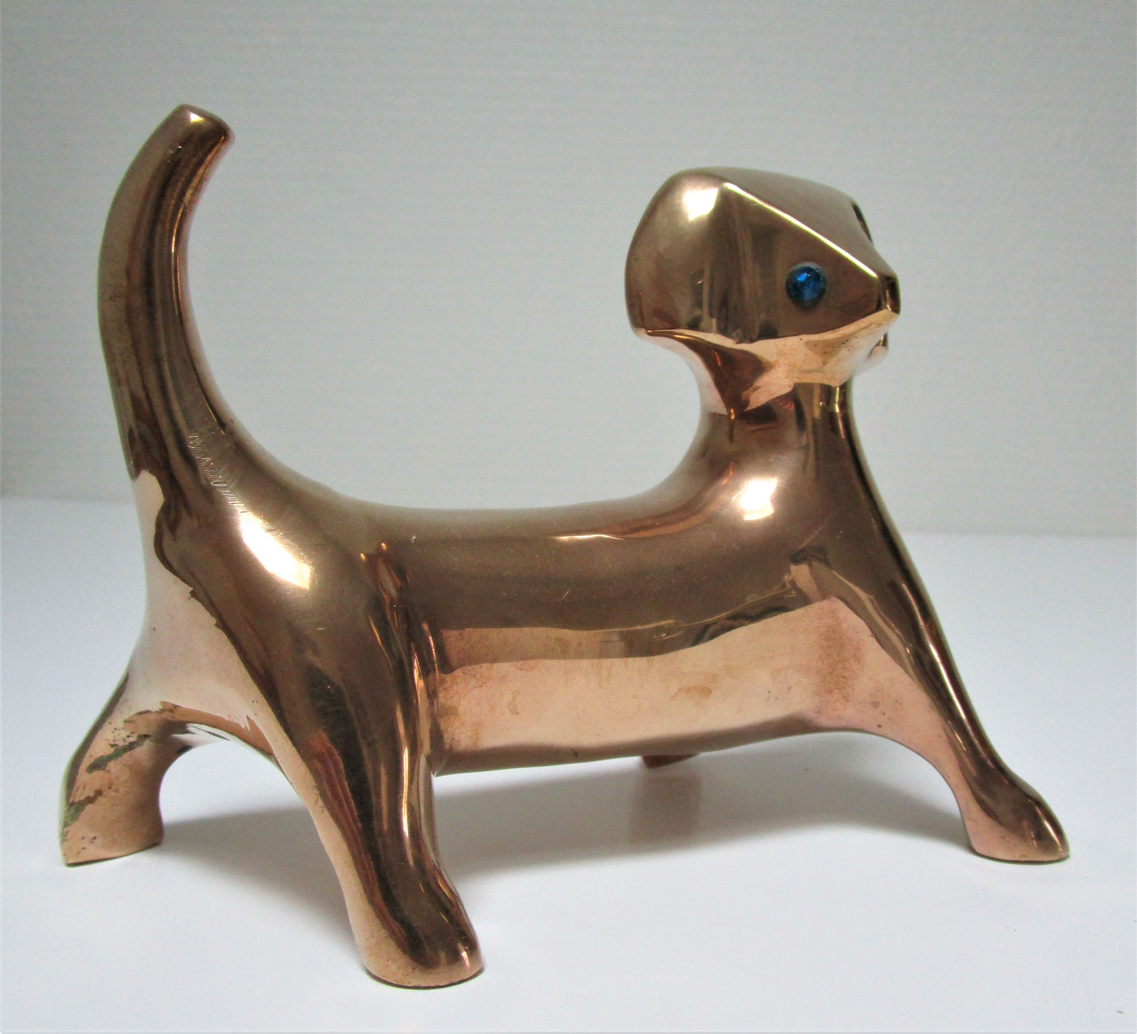 Chien sculptural laiton vintage années 60-70