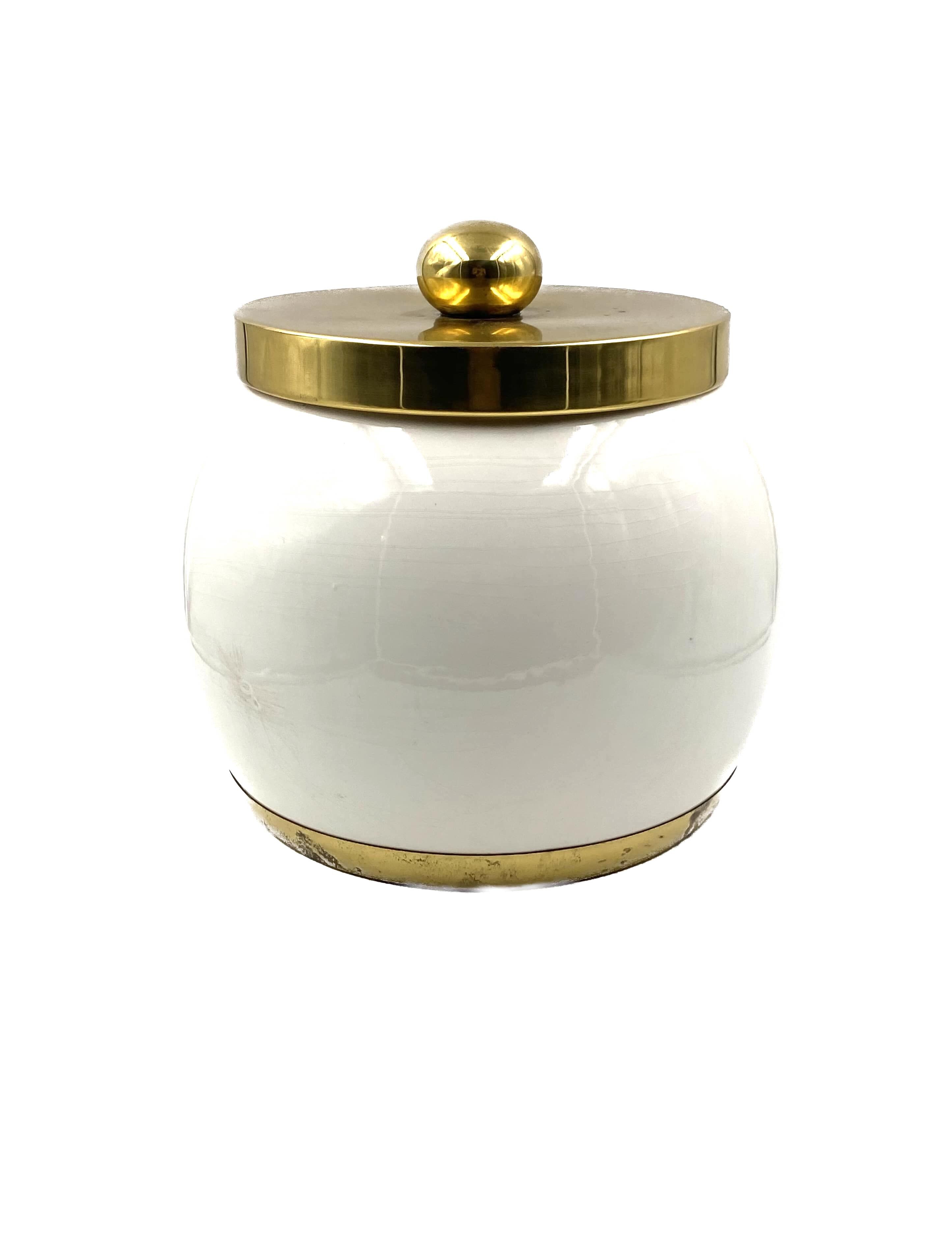 Hollywood regency white ceramic bucket, Italy, ca. 1970