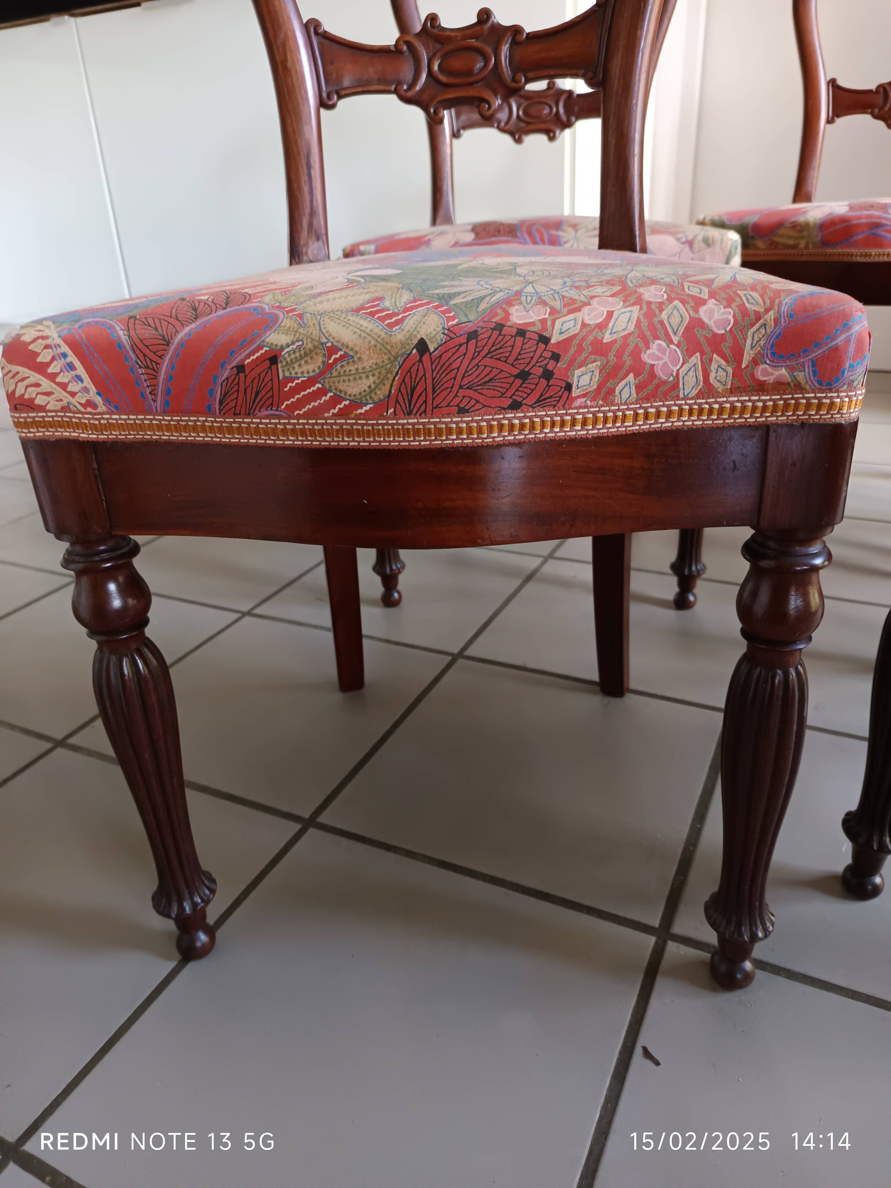 Set of 5 19th century cacahogany chairs