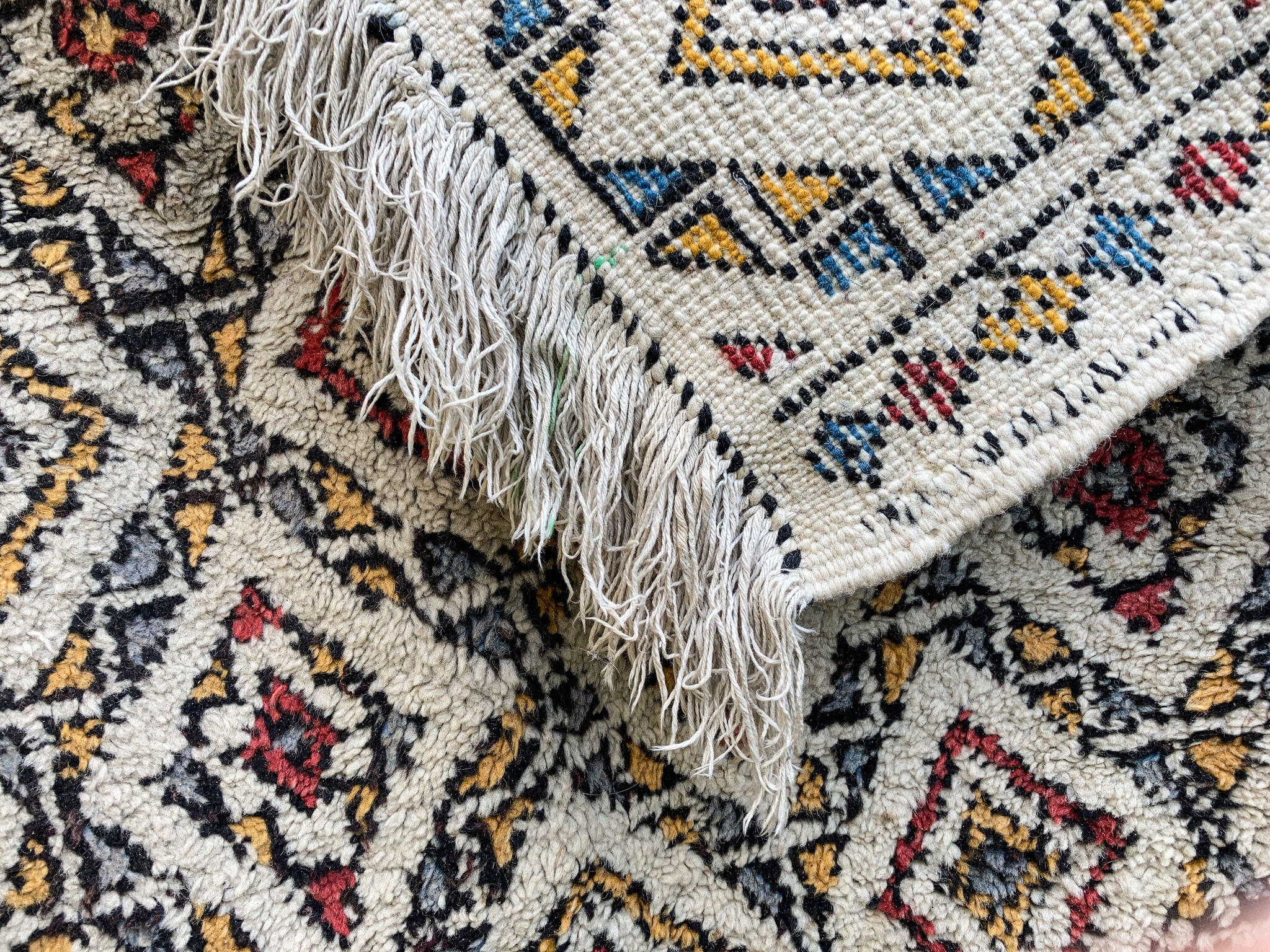 Tapis marocain en laine écru 160x118cm