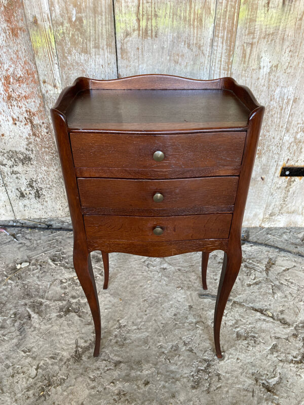 Chevet ancien table nuit style Louis XV bois 3 tiroirs vintage