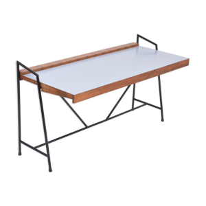 bureau italien moderne