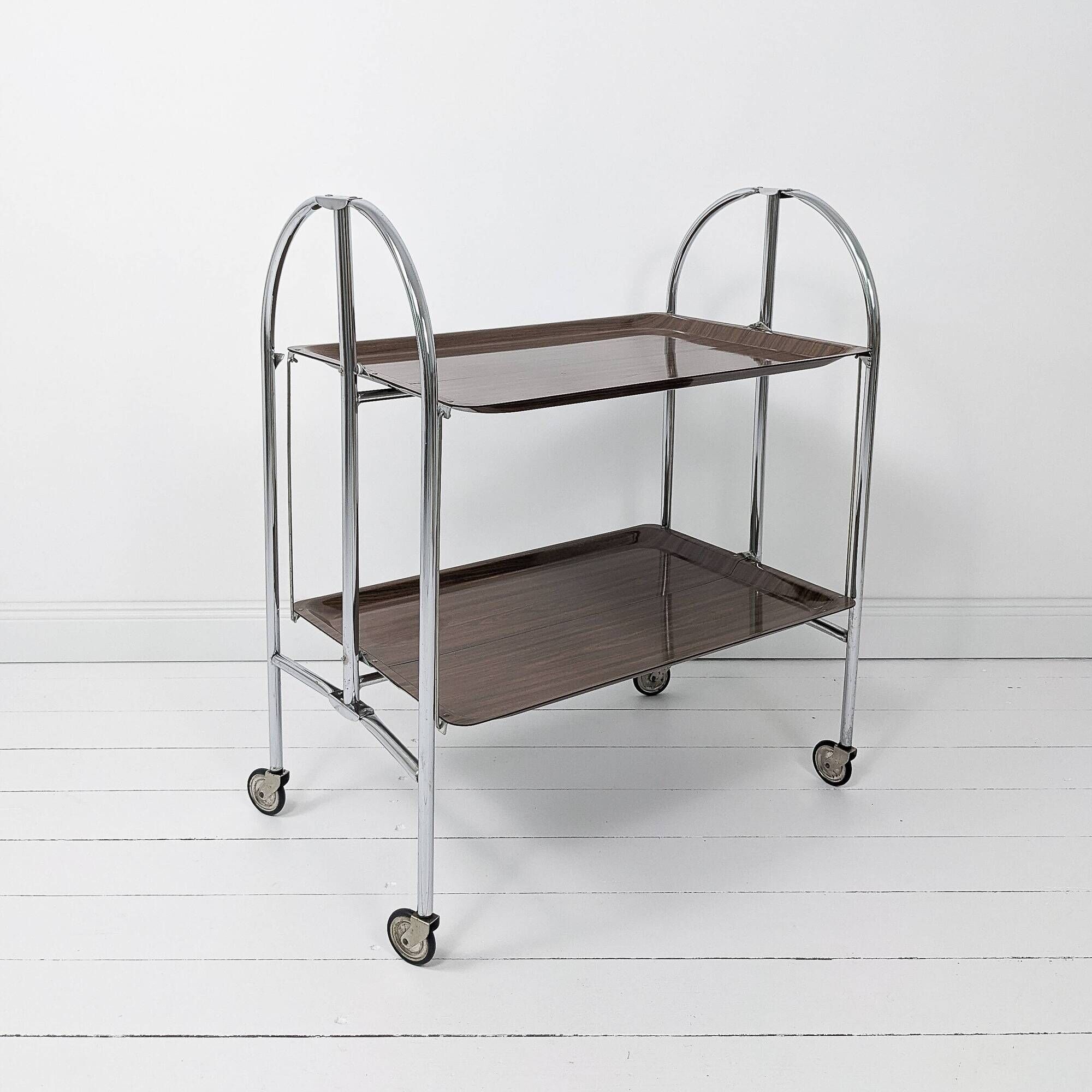 Chariot de service Dinette pliable Gerlinol Chariot à thé Plateaux Gain de place Chrome Mid Century