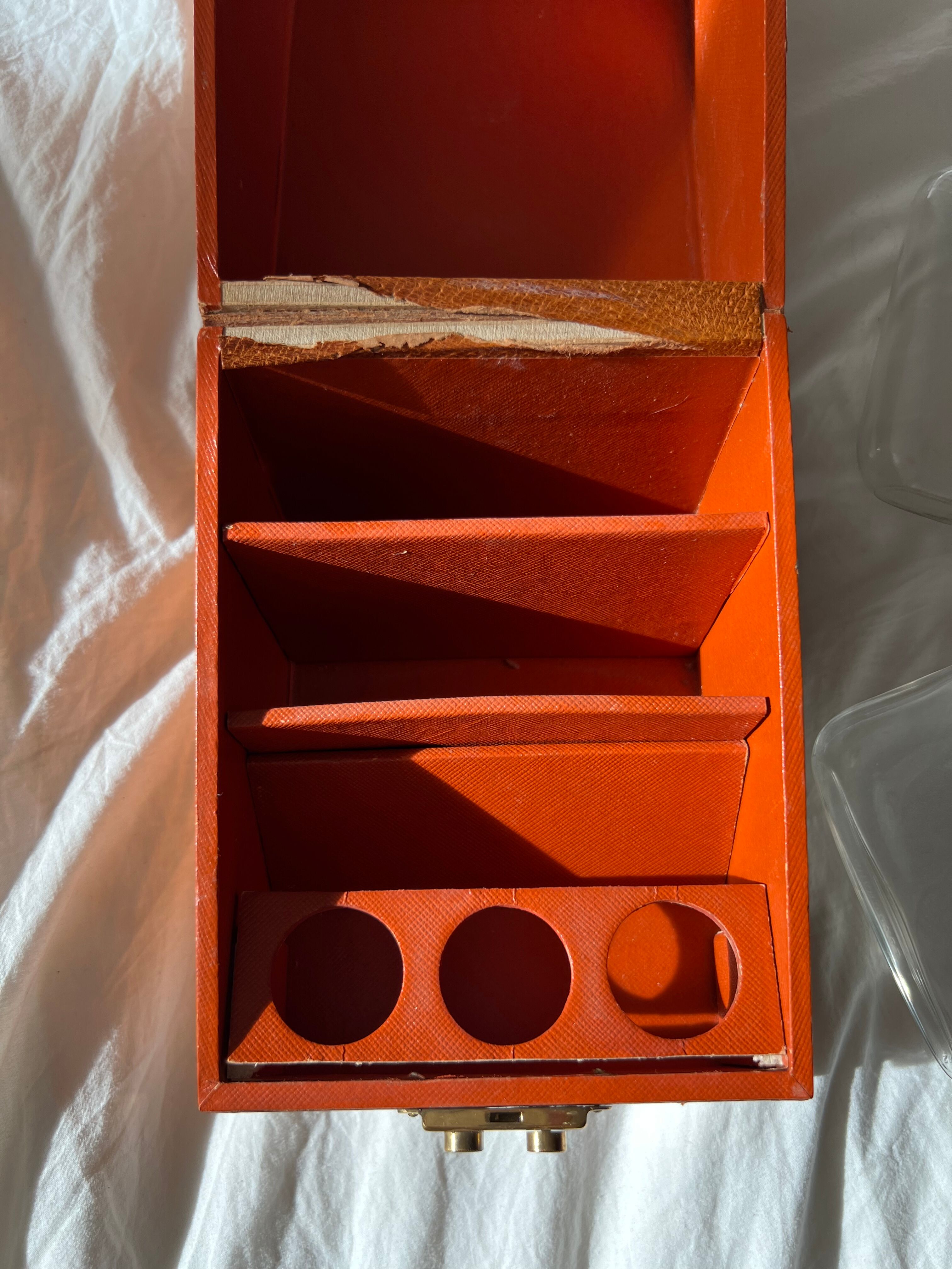 Leather liquor cellar