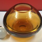 Large and heavy Murano glass vase, superb condition, 21 x 16 cm, circa 1970