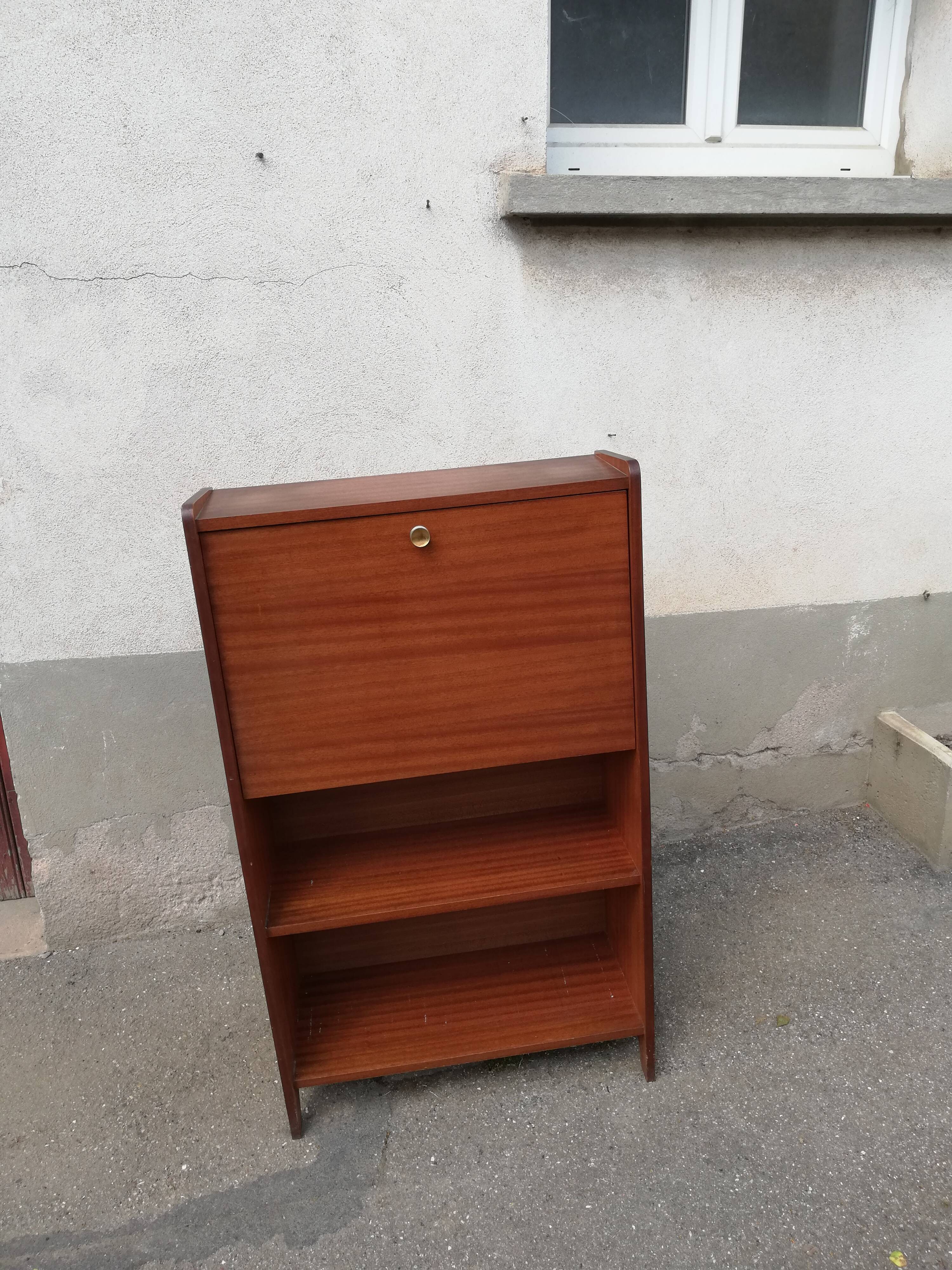 Vintage secretary 2 shelves