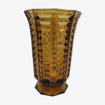 Art Deco-style yellow vase
