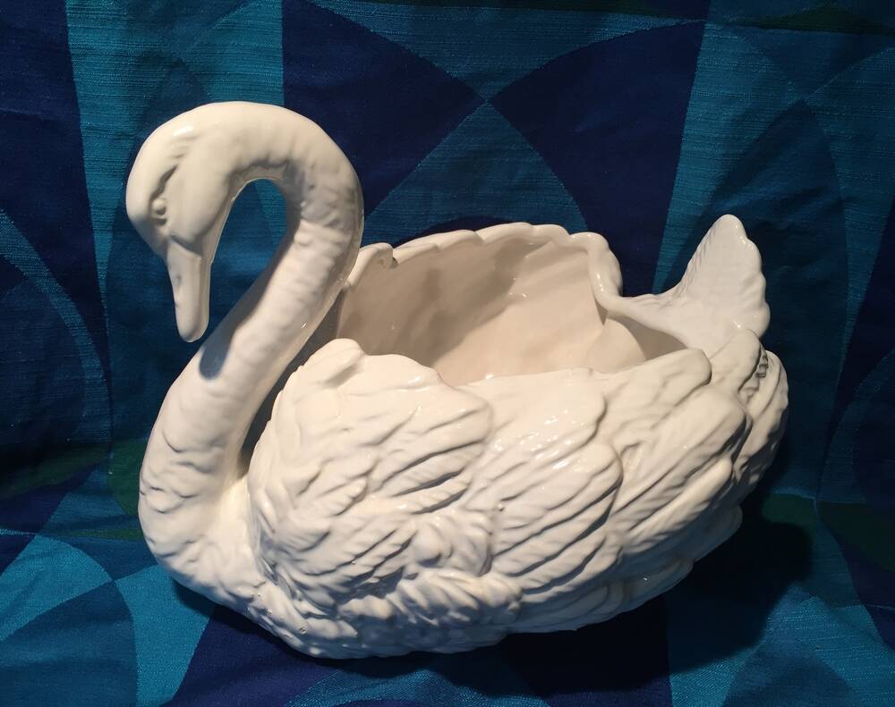 Large swan planter in white earthenware