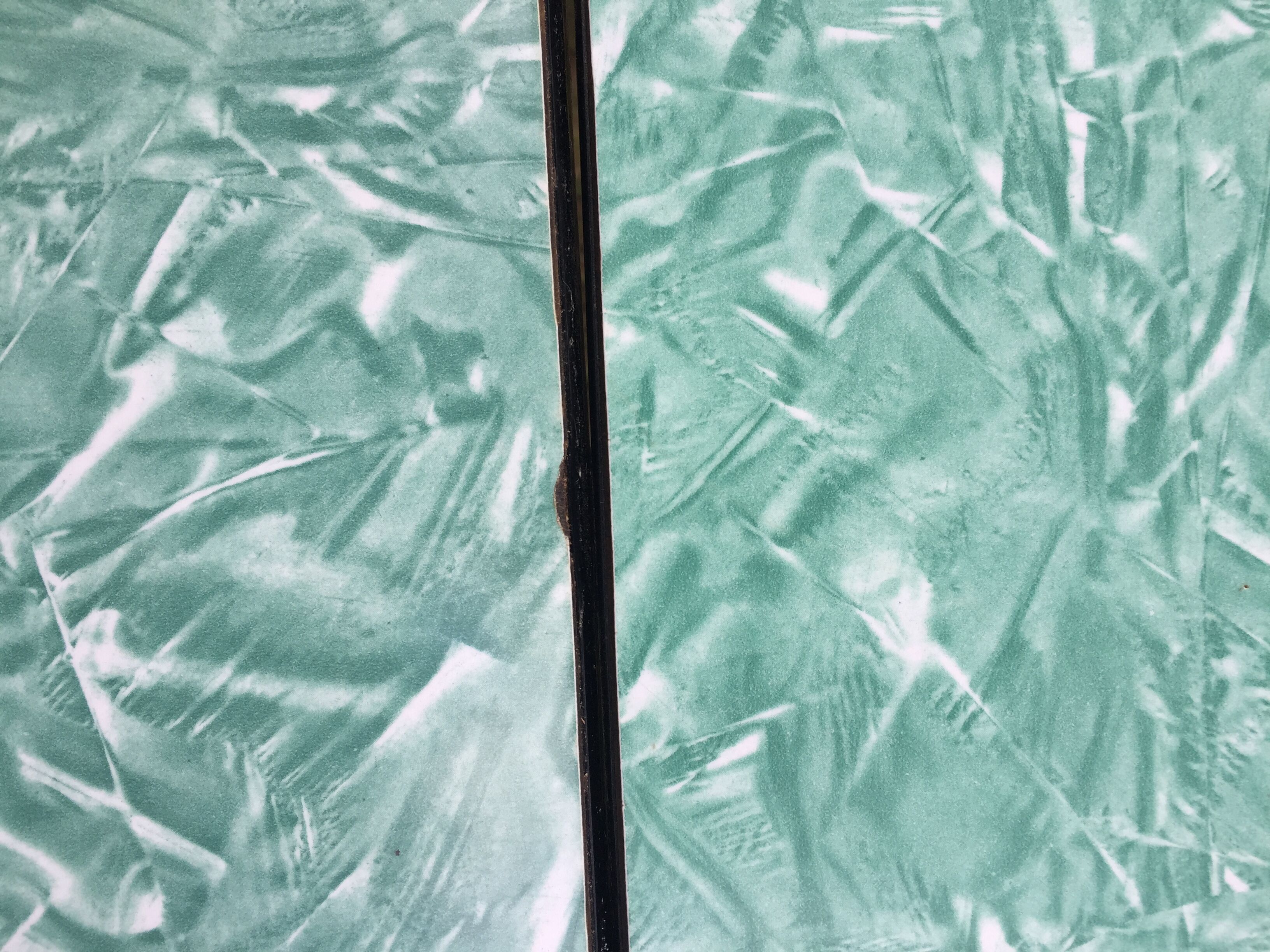 Formica vintage green table and opaline - 6 matching chairs