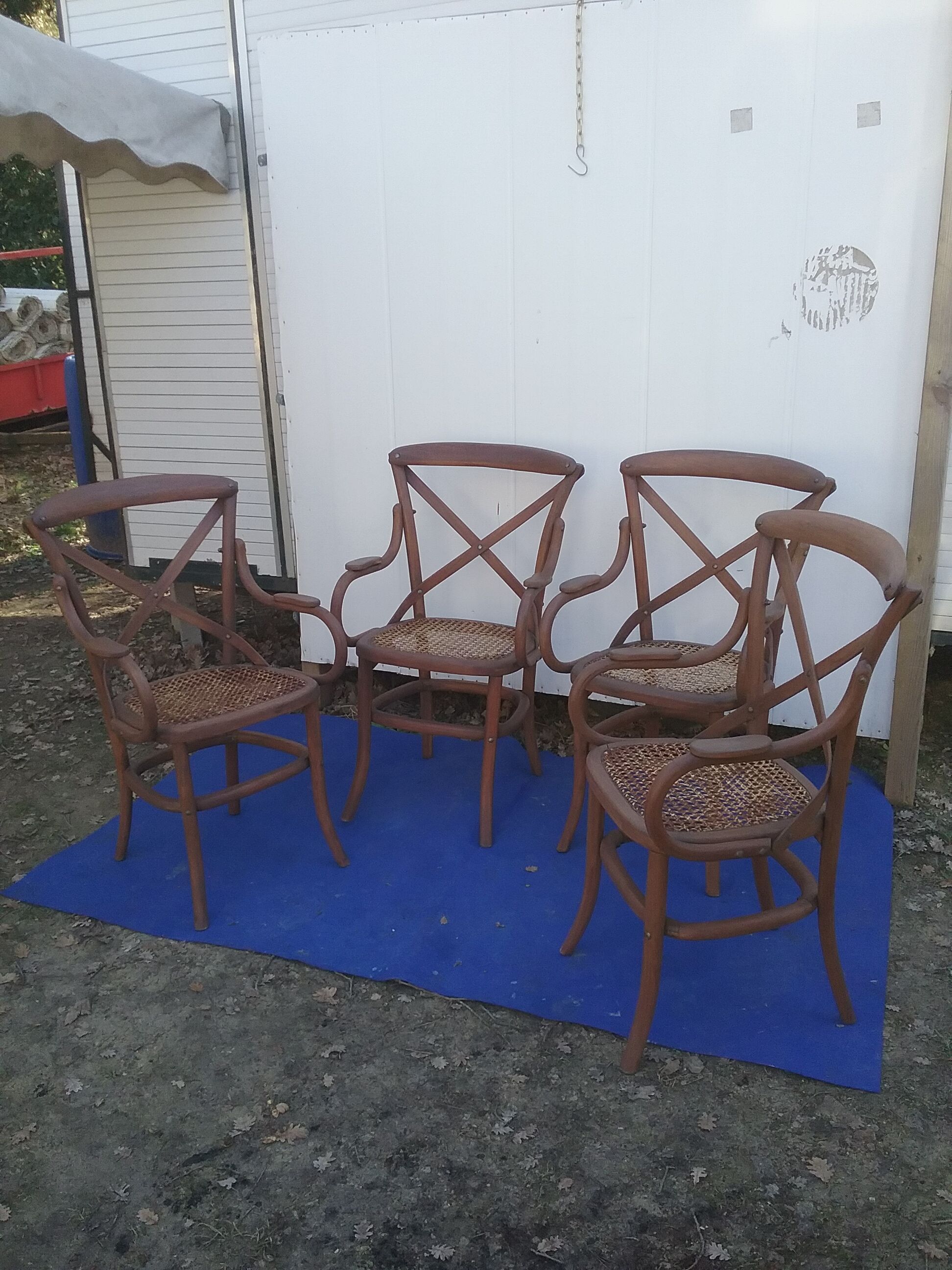 4 bistro armchairs