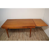 Scandinavian dining table by Ejvind A.Johansson for Gern Mobelfabrik 1960