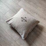 Coussin marocain gris clair fait main en coton
