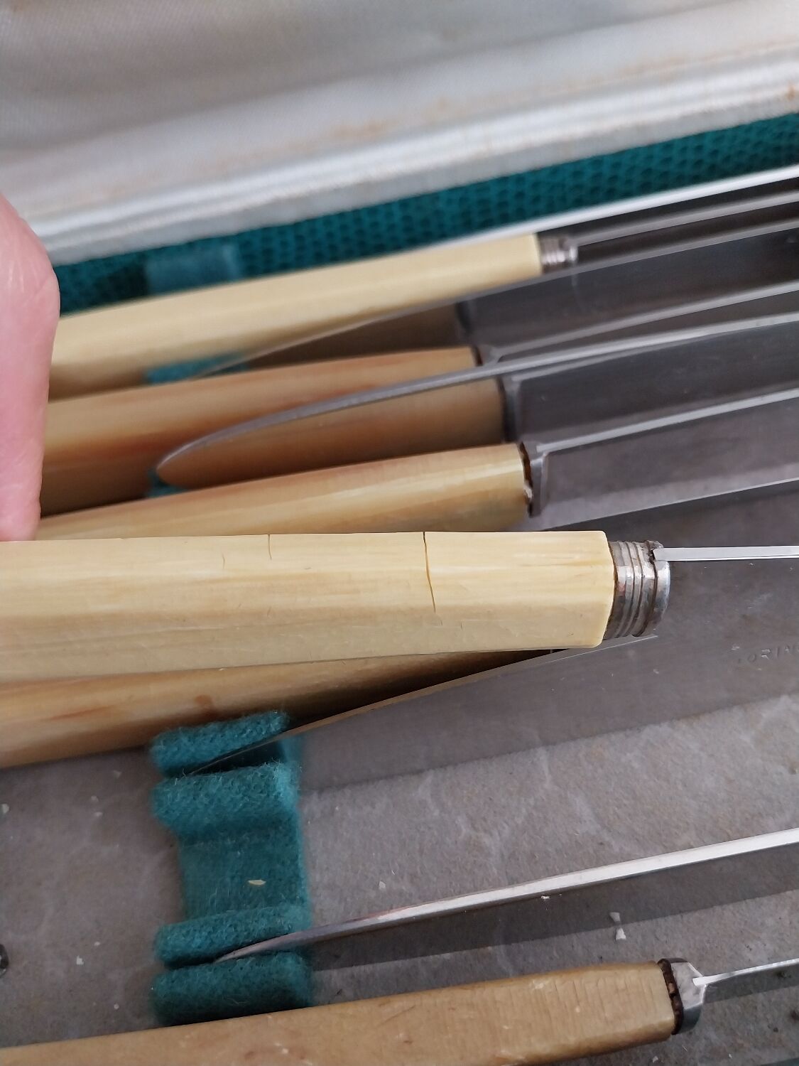 Old cheese knife set