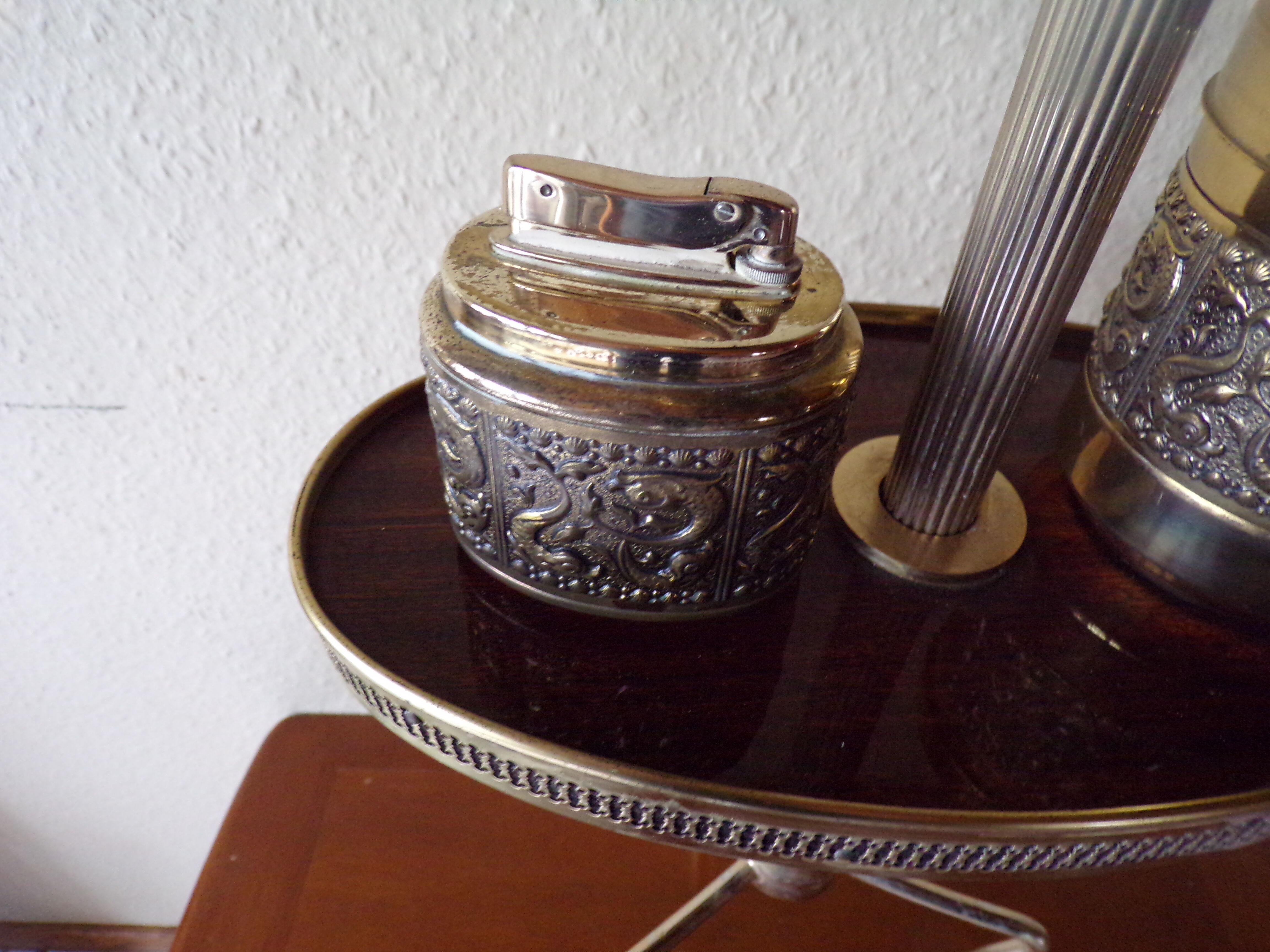 Ashtray on foot vintage, gold metal, tablet in formica 60/70