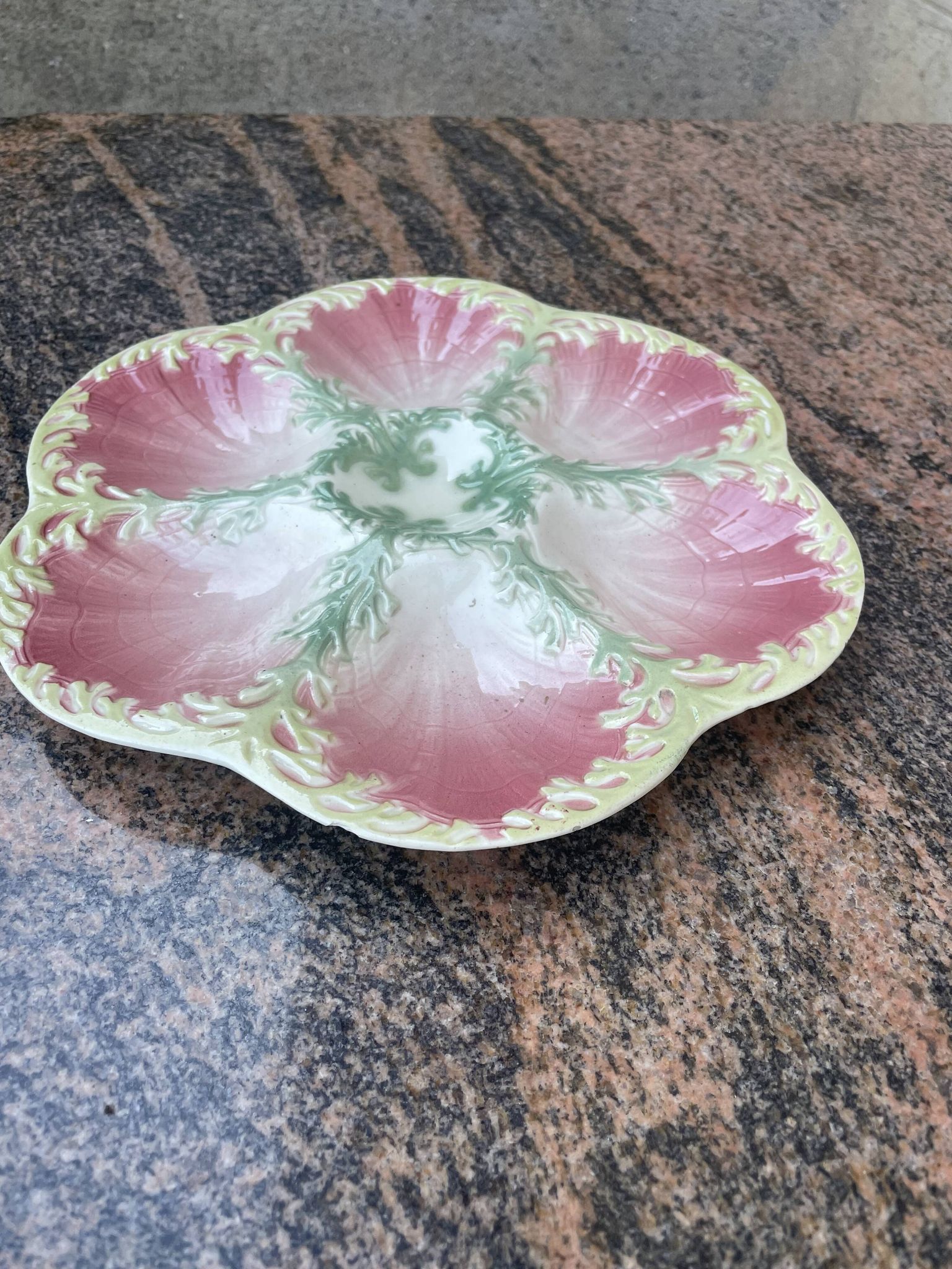 1 Kleber and Guerin oyster barbotine plate from St Clément