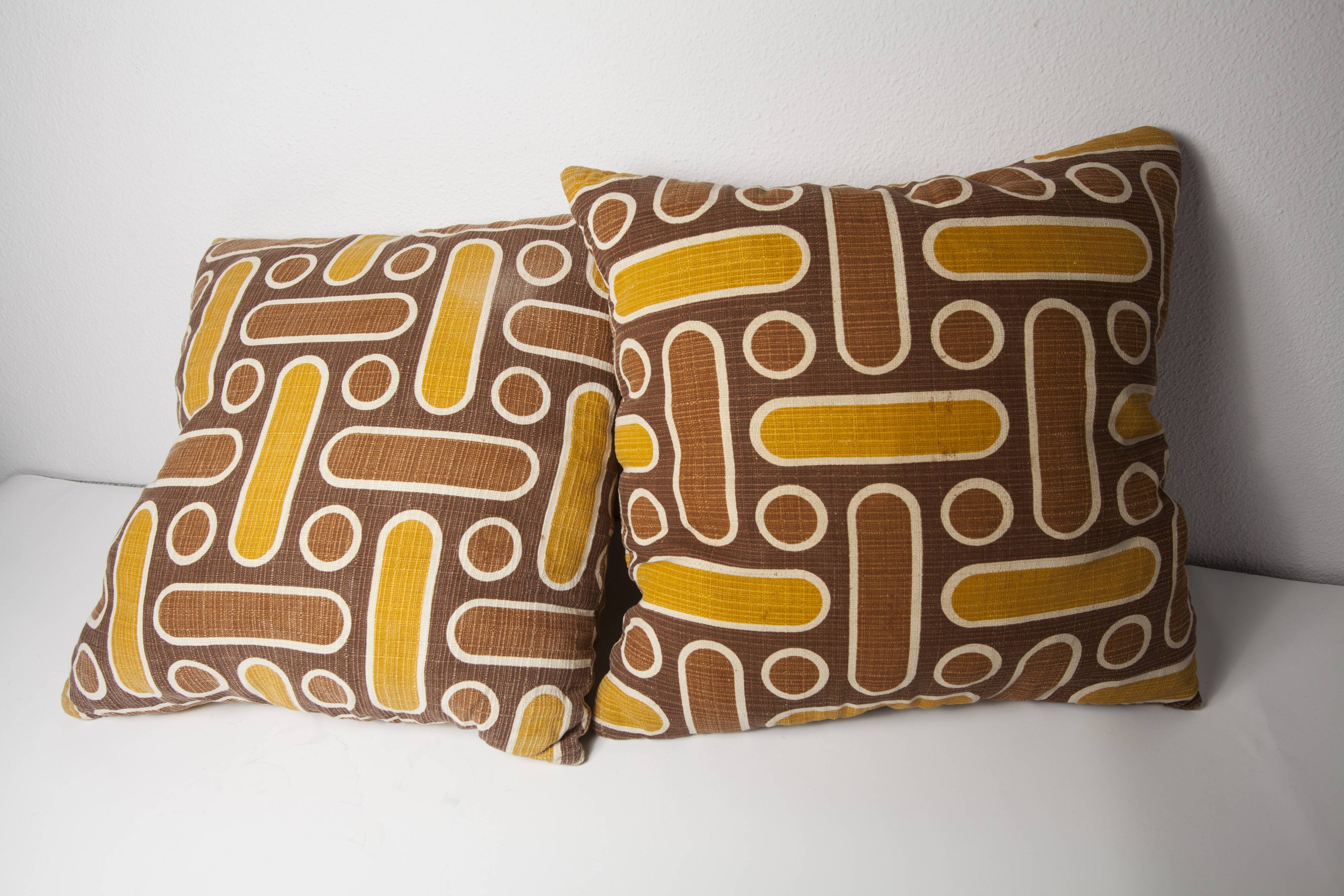 Pair of cushions 70s