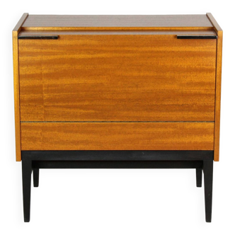 Small Mid-Century Sideboard from Up Zavody, 1969