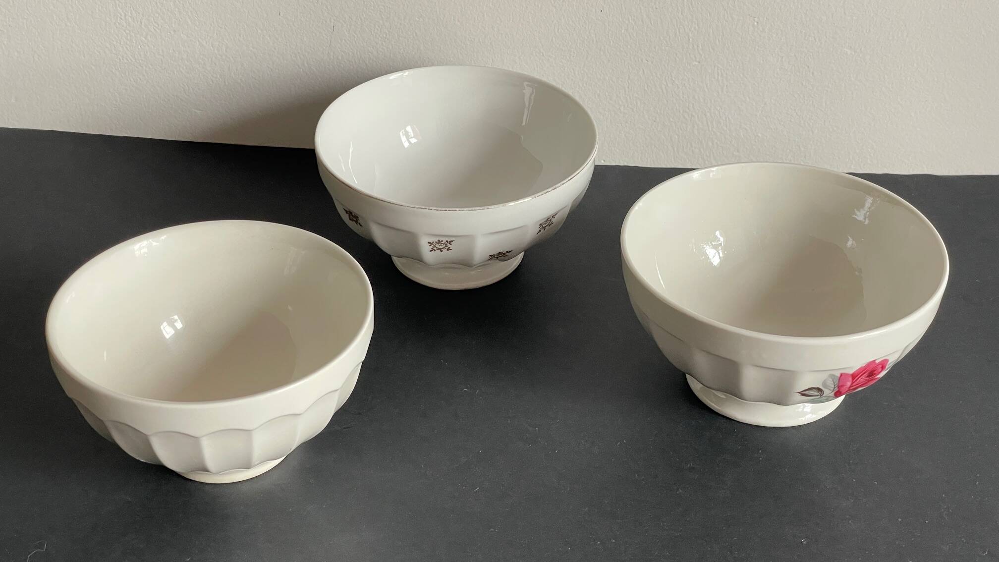 BOWLS Ceramic Pink and Gold VINTAGE