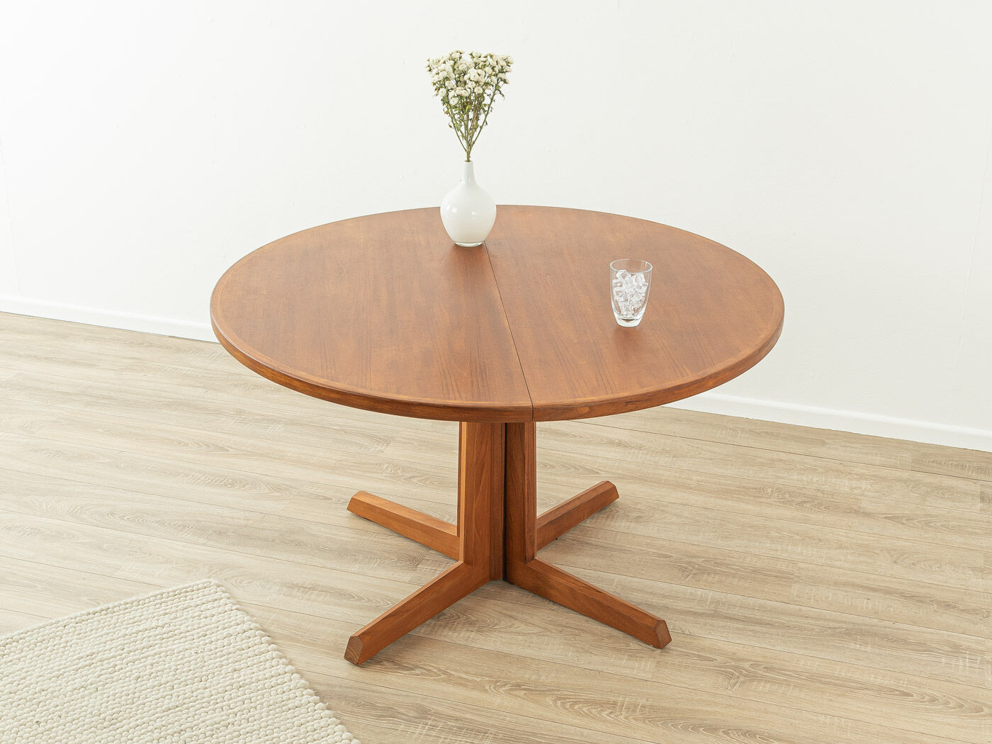 1960s dining table, ø 120 cm