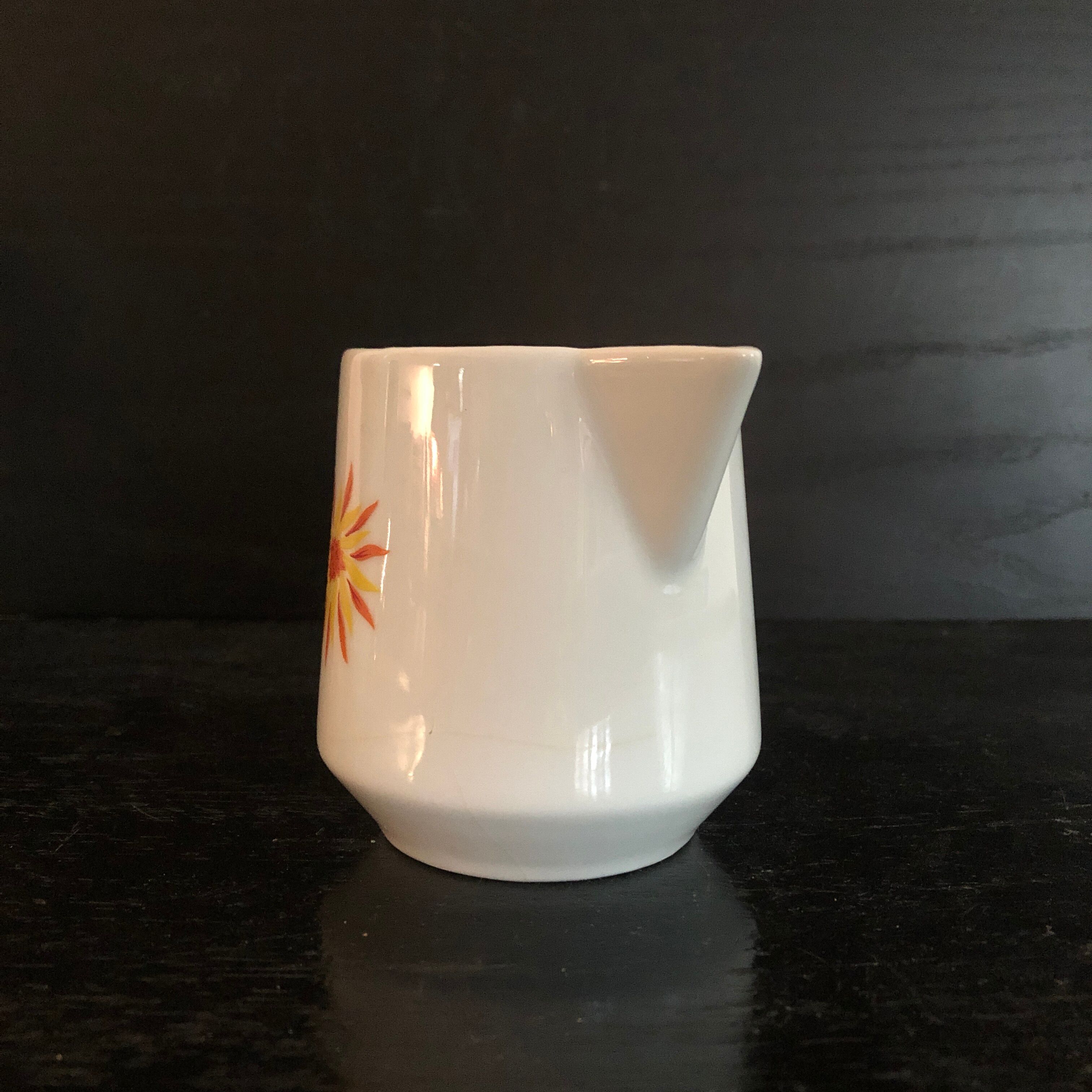 Cafetière et pot à lait