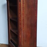 Bibliothèque époque Napoléon III en loupe de thuya