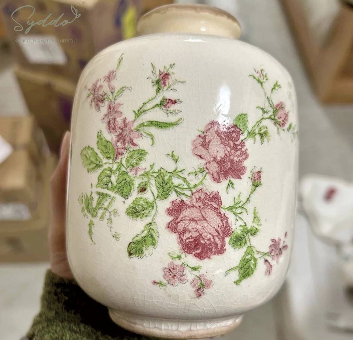 Cracked earthenware vase – Floral rose decoration – Transferware style