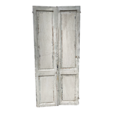 Double portes de placard en sapin massif . XX siècle .