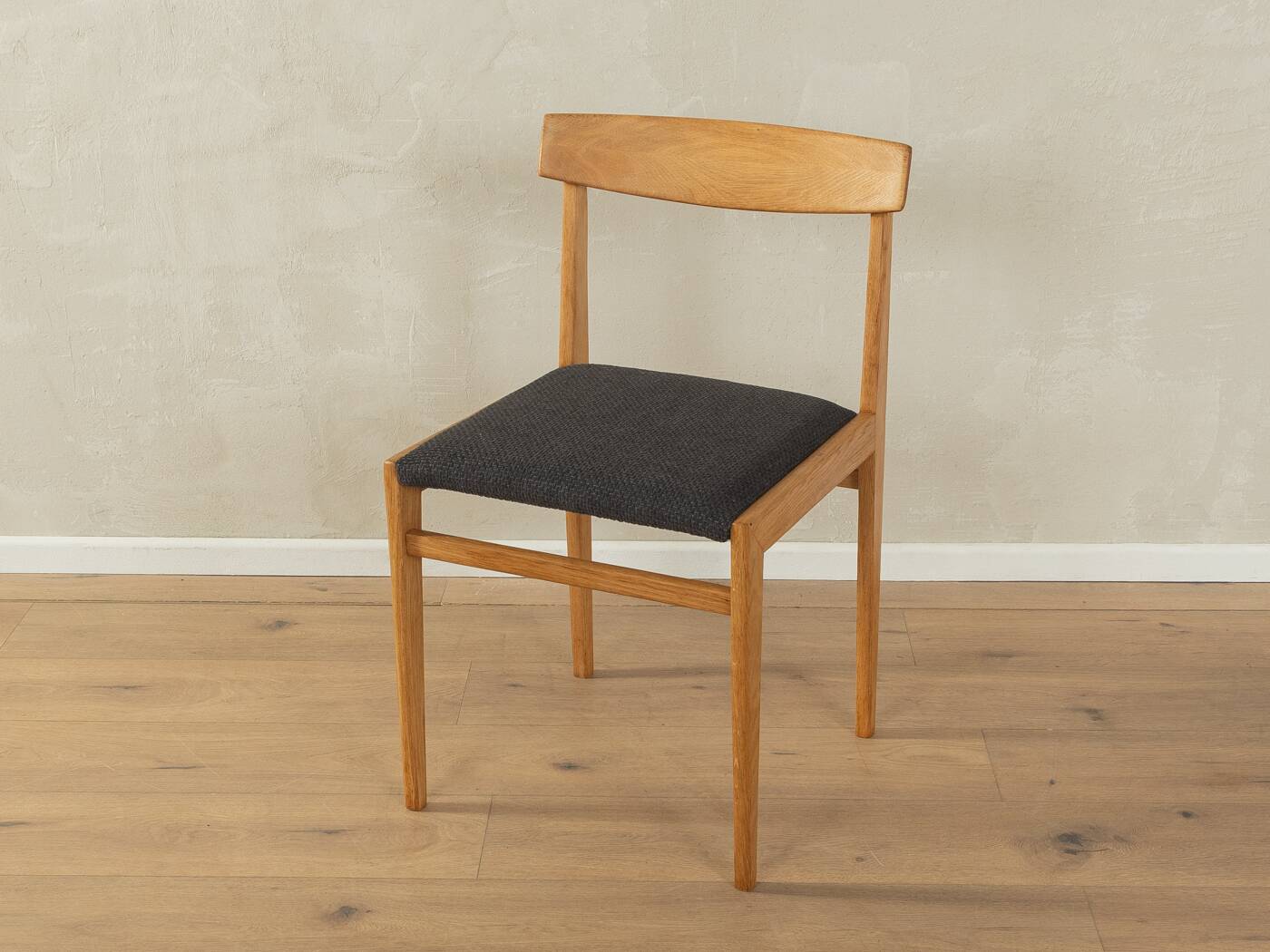 Classic Scandinavian dining chairs from the 1960s, set of 4