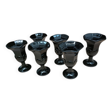 Coupes à glaces noires