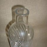 Bouteille ciselée en verre