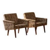 Paire de fauteuils rembourrés de style mid-century avec tissu floral, Tchécoslovaquie, 65 × 75 × 85 cm