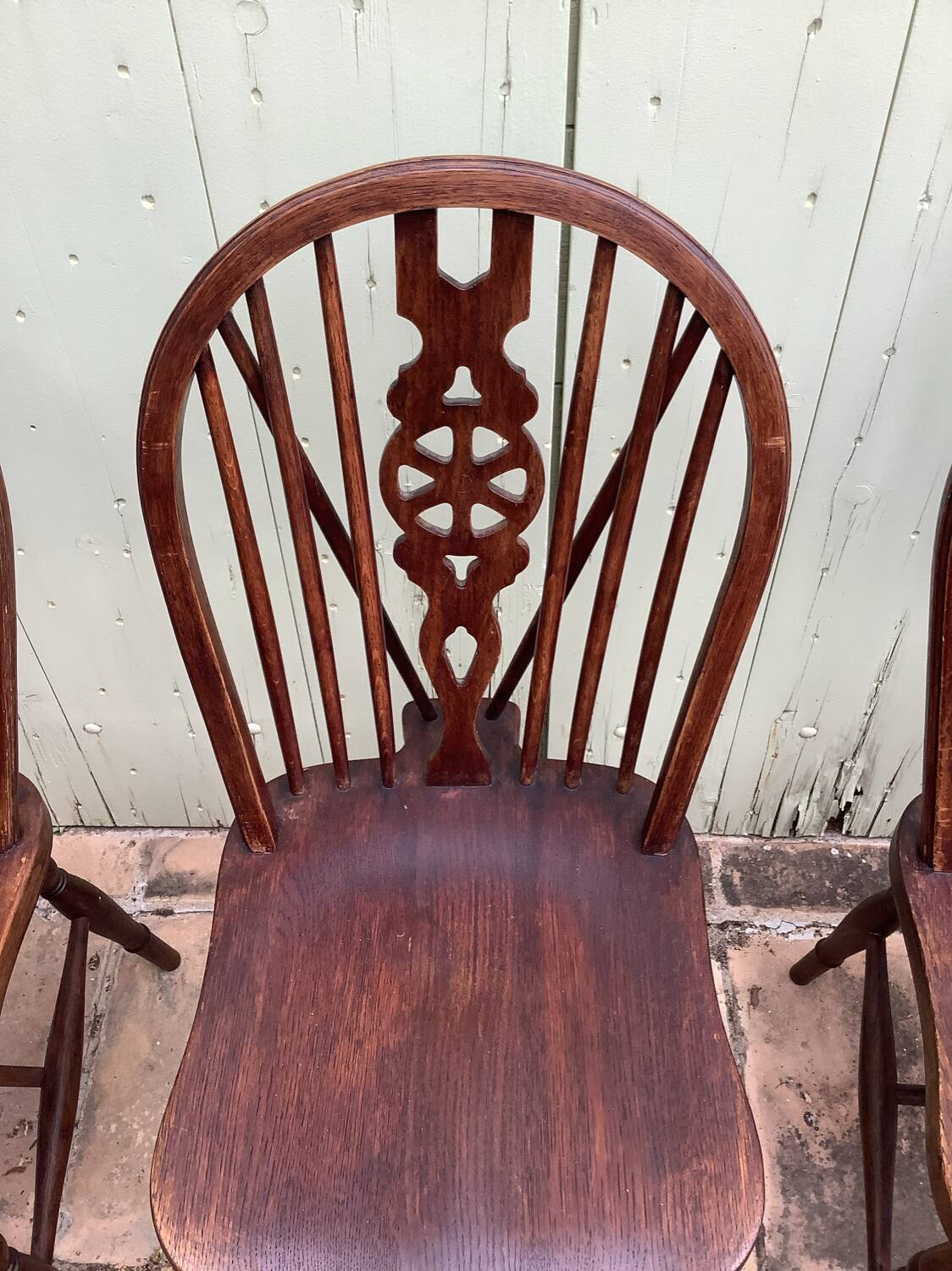 8 Windsor chairs